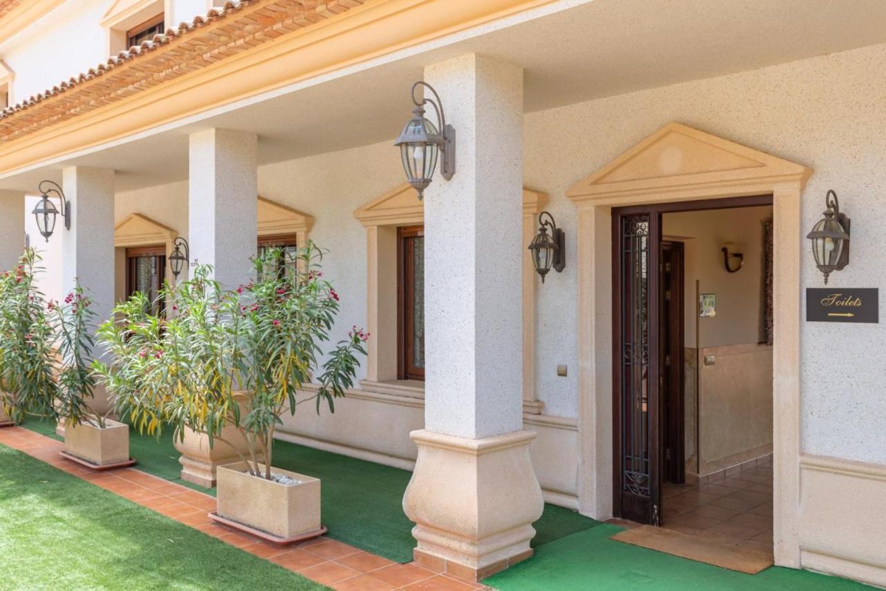 Hotel Finca Fabiola (Adults Only) 피네스트라트 외부 사진