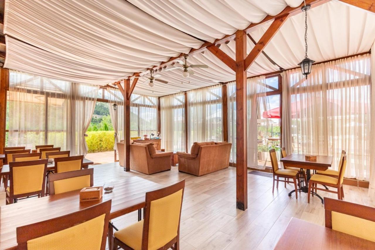 Hotel Finca Fabiola (Adults Only) 피네스트라트 외부 사진