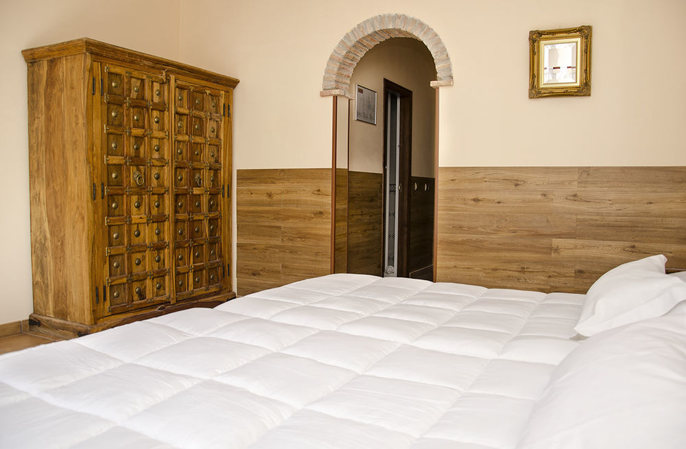 Hotel Finca Fabiola (Adults Only) 피네스트라트 외부 사진